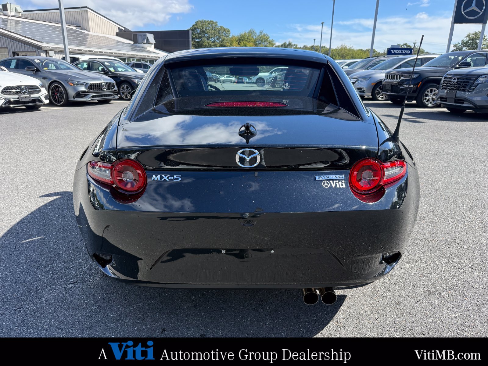 Used 2024 MAZDA MX-5 Miata RF Grand Touring RWD image 13