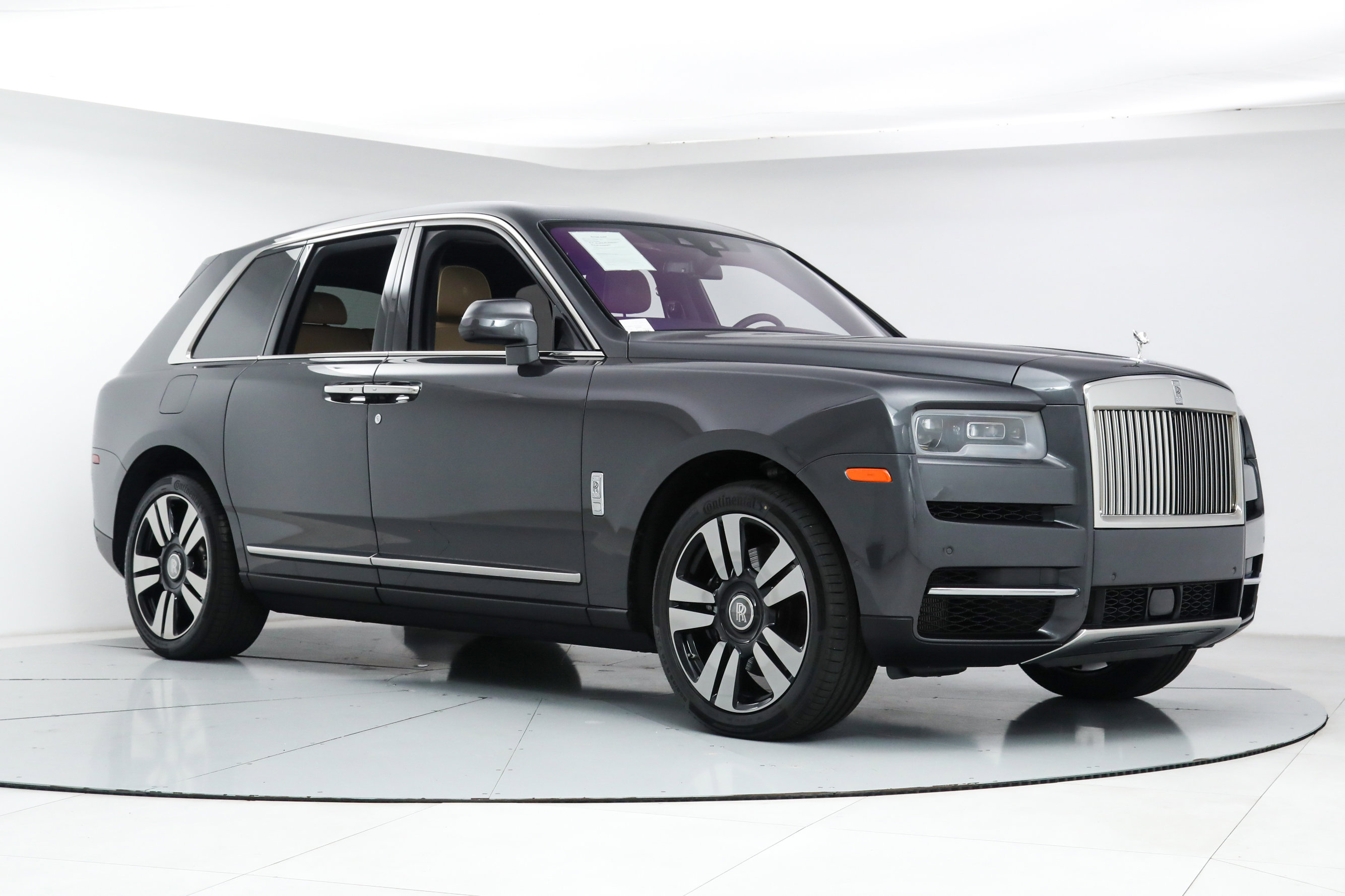 Used 2022 Rolls-Royce Cullinan image 8