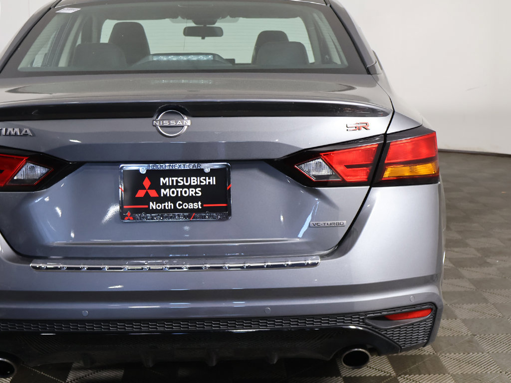 Used 2023 Nissan Altima 2.0 SR FWD image 18