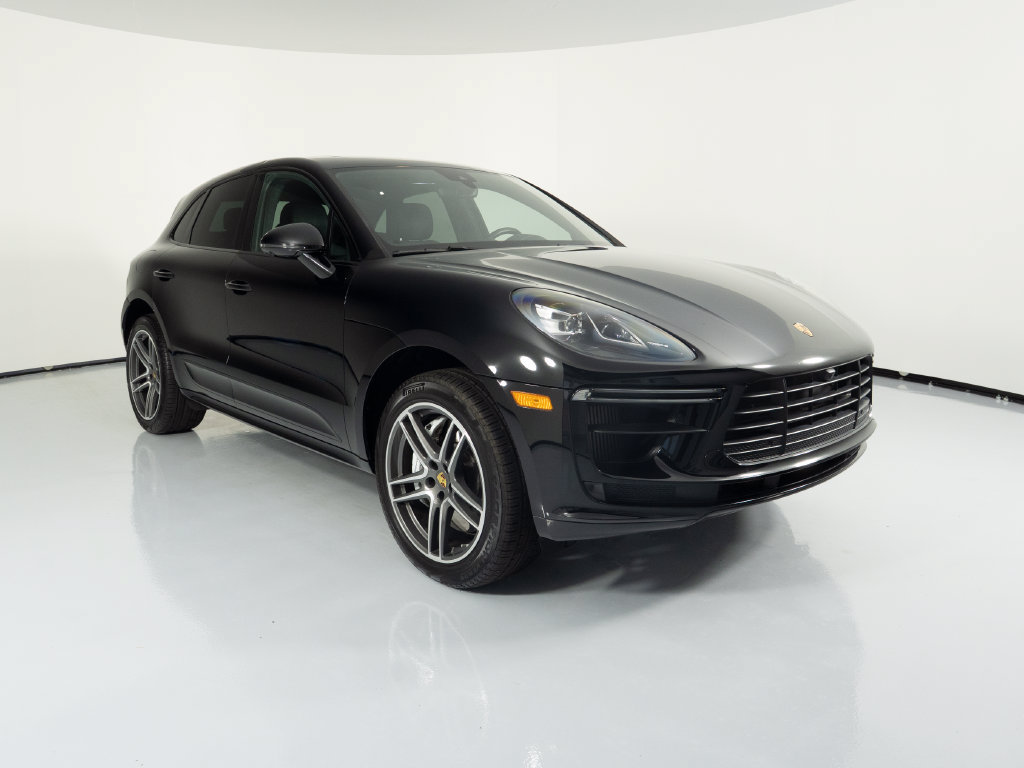 Certified 2021 Porsche Macan Turbo AWD/4WD image 14
