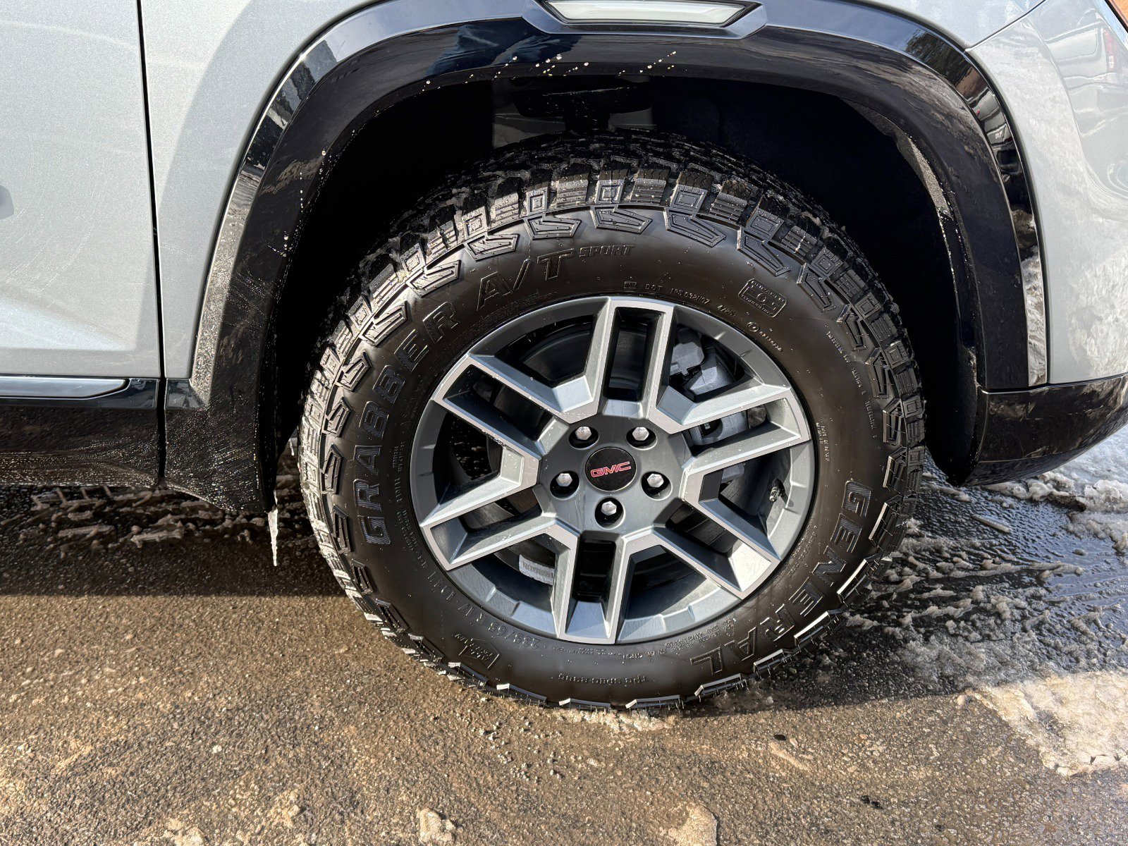 New 2026 GMC Terrain AT4 w/ Convenience Package III image 12