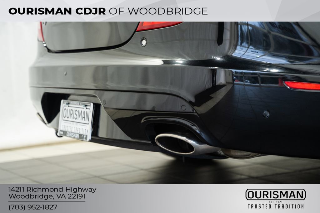 Used 2019 Jaguar XJ R-Sport image 7