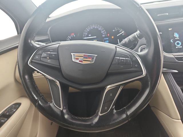 Used 2019 Cadillac XT5 FWD image 18