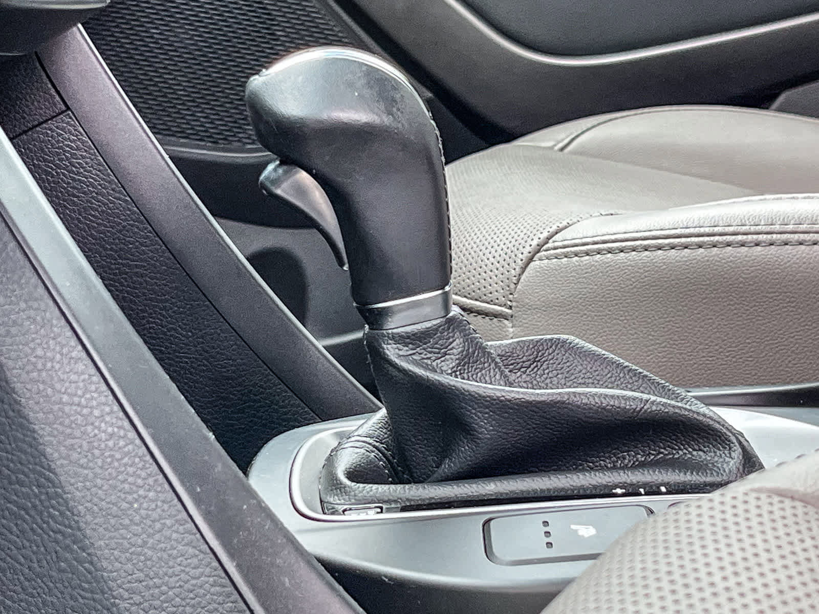 Used 2017 Hyundai Santa Fe Sport 2.0T image 21