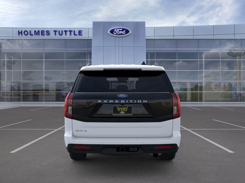 New 2025 Ford Expedition Active image 5