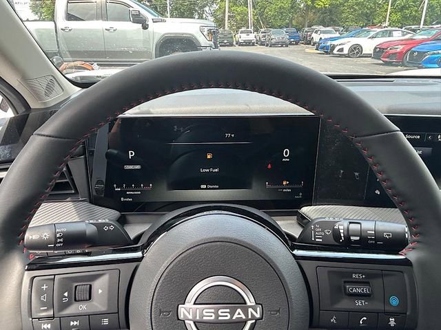 New 2025 Nissan Kicks SR w/ SR Premium Package AWD/4WD image 15