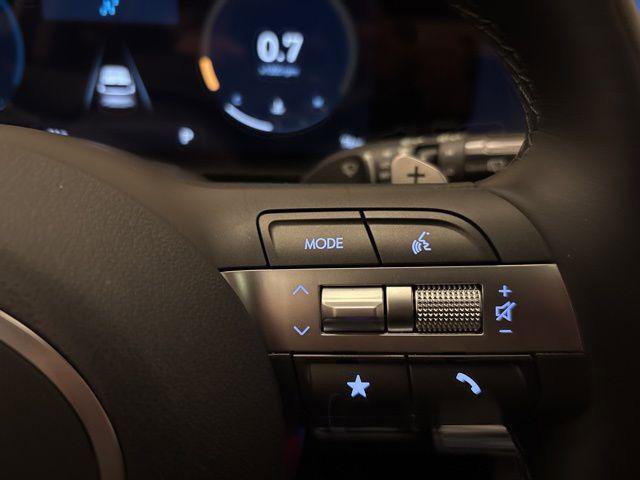 New 2024 Hyundai Kona Limited image 15