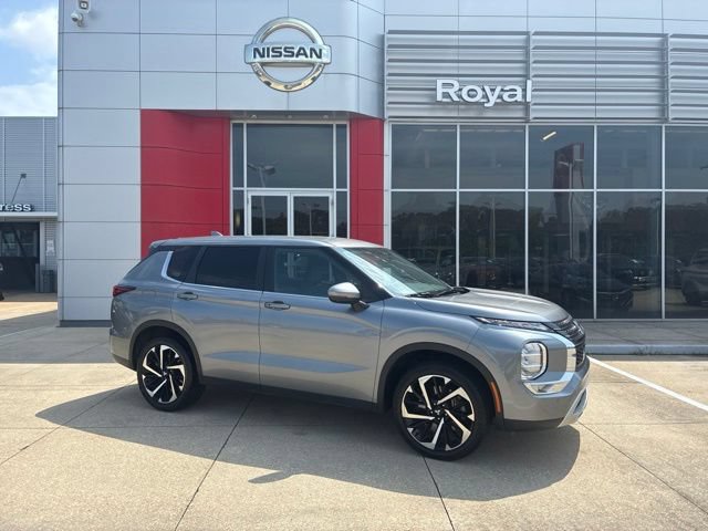 Used 2024 Mitsubishi Outlander SE FWD video 1