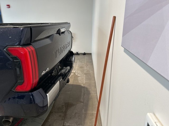 Used 2023 Toyota Tundra Limited image 5