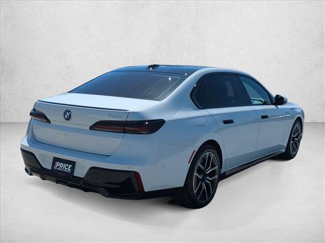 Used 2024 BMW 740i RWD image 5