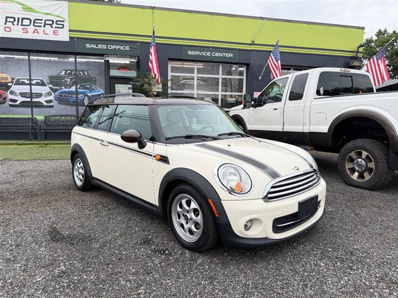 Used 2013 MINI Cooper Clubman FWD image 3