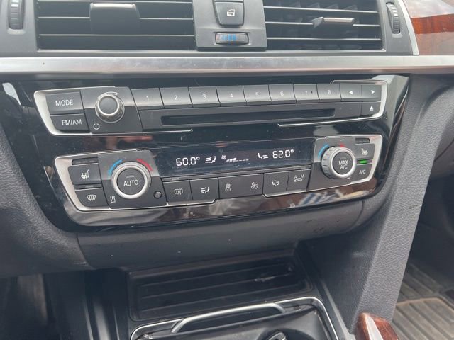 Used 2017 BMW 330i xDrive Wagon AWD/4WD image 15