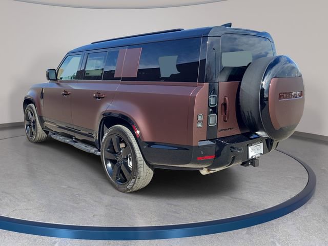 New 2026 Land Rover Defender 130 X-Dynamic SE image 7