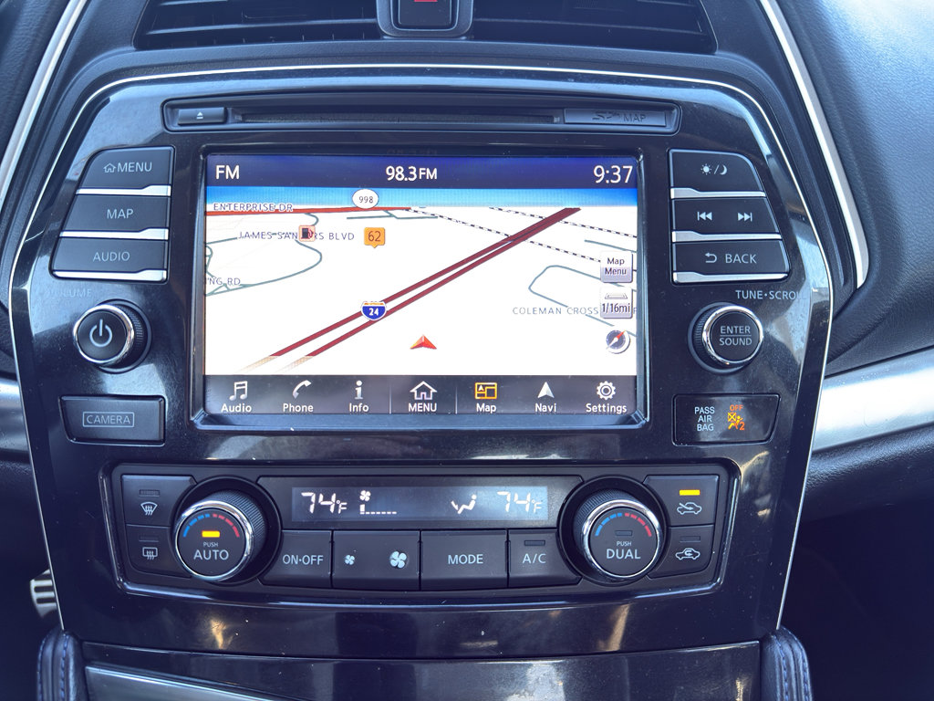 Used 2017 Nissan Maxima SR w/ Midnight Edition image 15