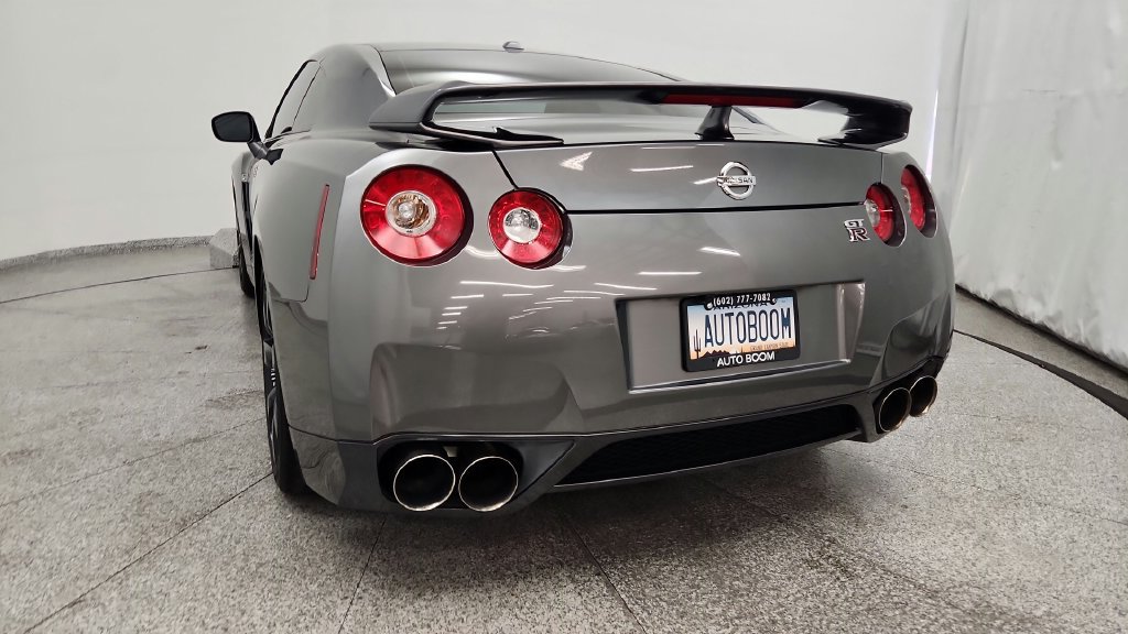 Used 2009 Nissan GT-R Premium AWD/4WD image 21