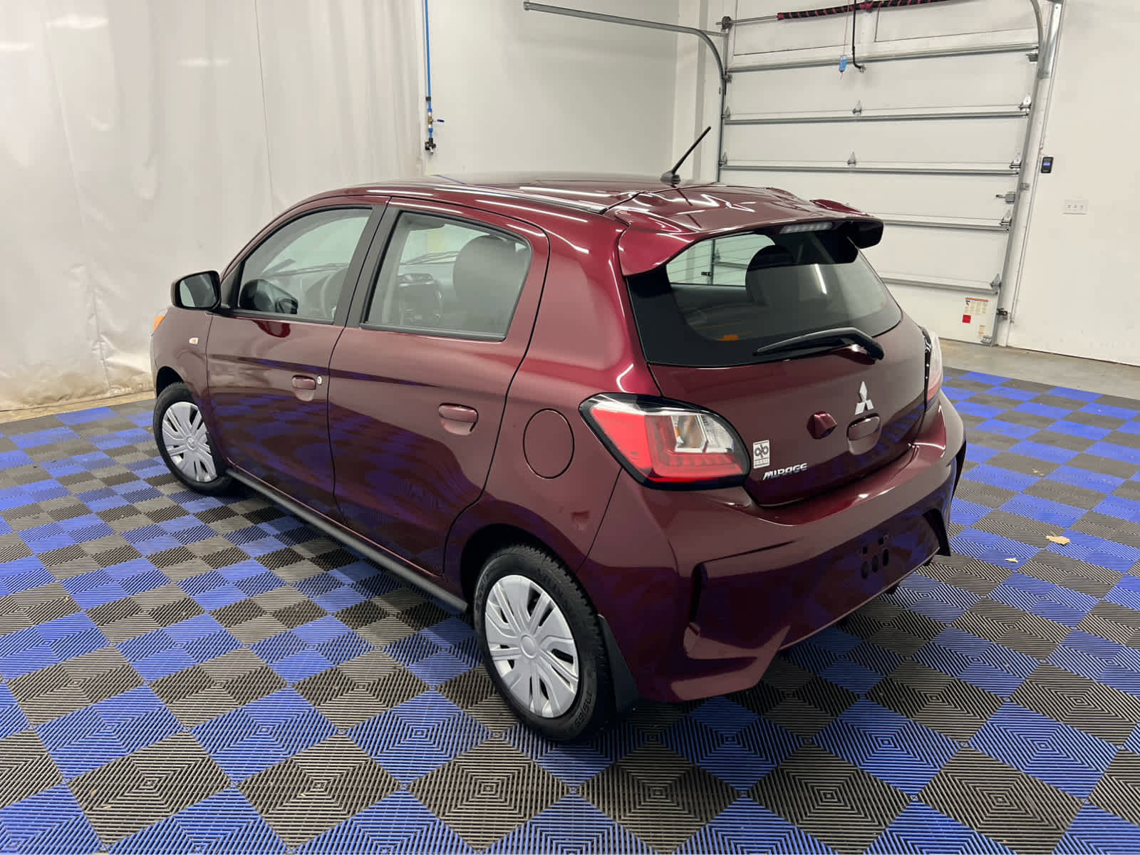 Used 2024 Mitsubishi Mirage ES image 4