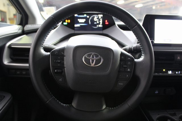 Used 2024 Toyota Prius LE image 17