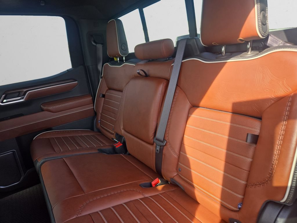 Used 2026 GMC Sierra 1500 Denali Ultimate AWD/4WD image 14