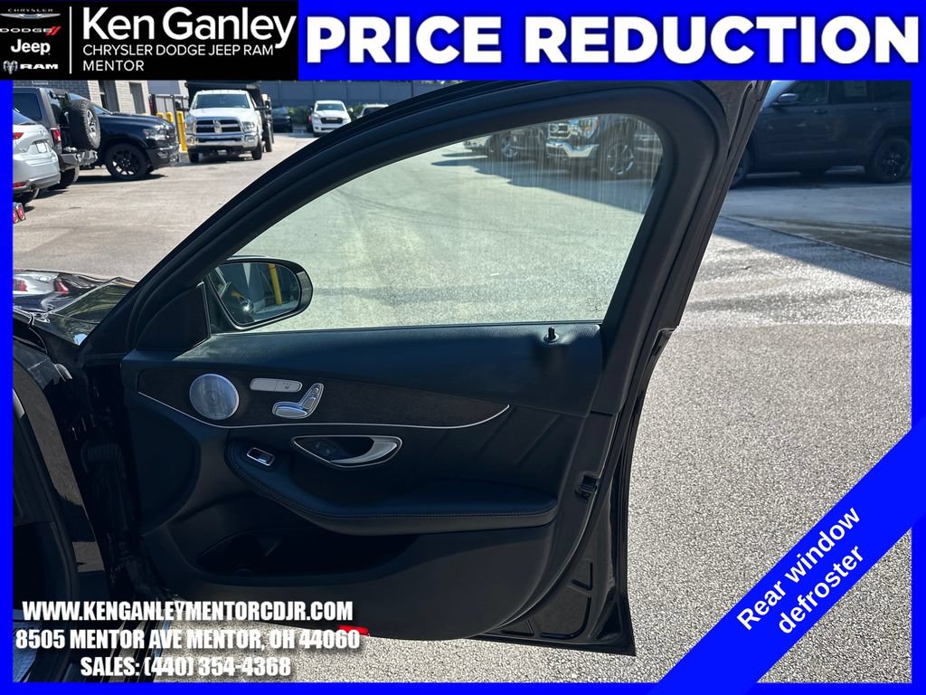 Used 2019 Mercedes-Benz C 300 4MATIC Sedan image 25