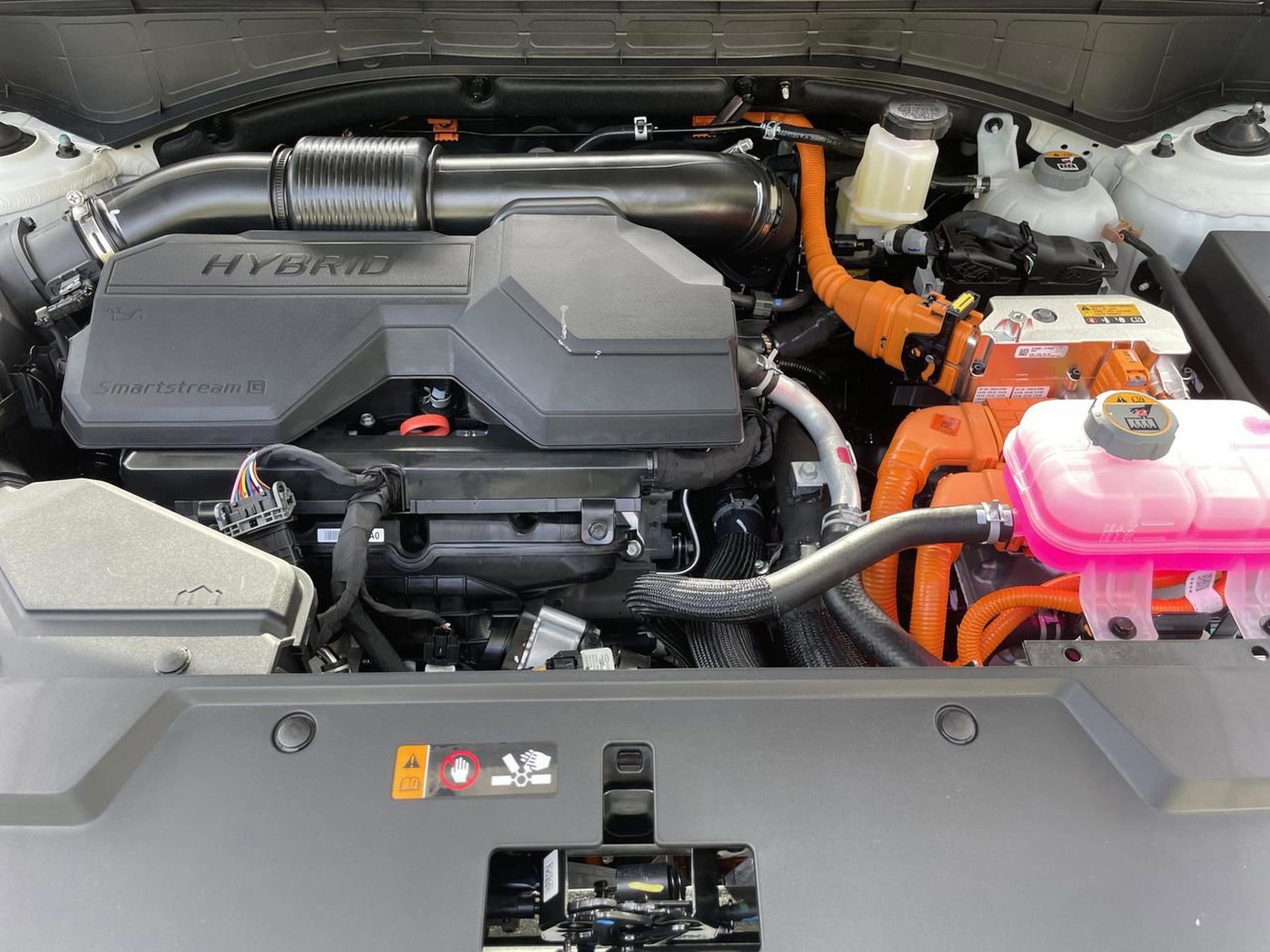 New 2026 Hyundai Santa Fe SEL FWD image 22