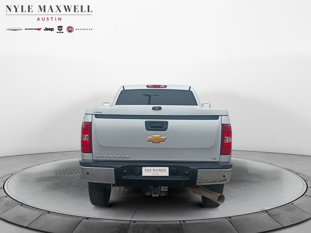 Used 2011 Chevrolet Silverado 2500 LT w/ Suspension Package, Off-Road AWD/4WD image 15
