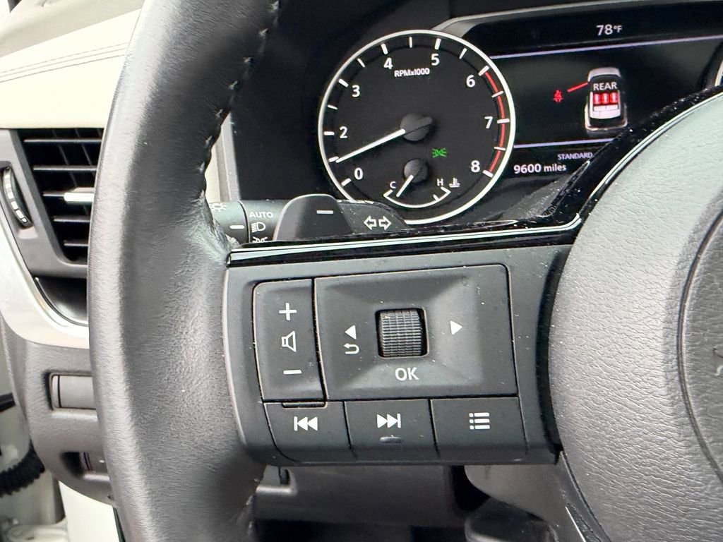 Certified 2023 Nissan Rogue SV w/ SV Premium B Package FWD image 22
