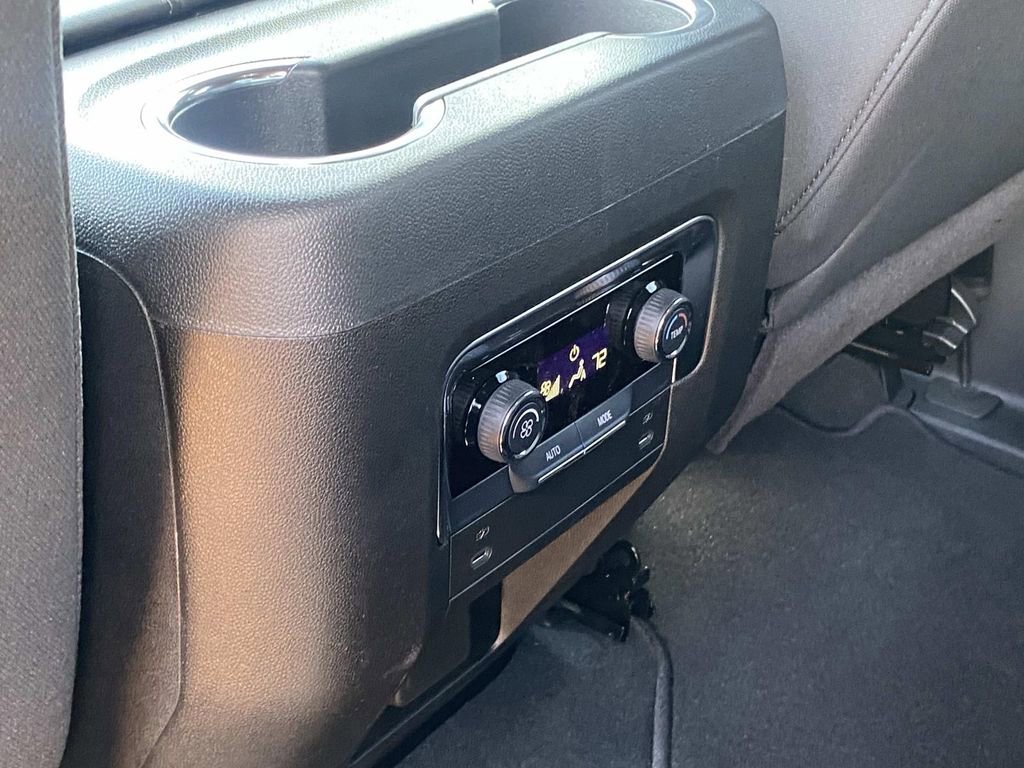 New 2025 Chevrolet Tahoe LS image 12