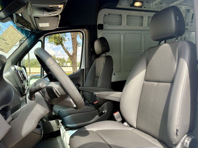 New 2026 Mercedes-Benz Sprinter 2500 image 7