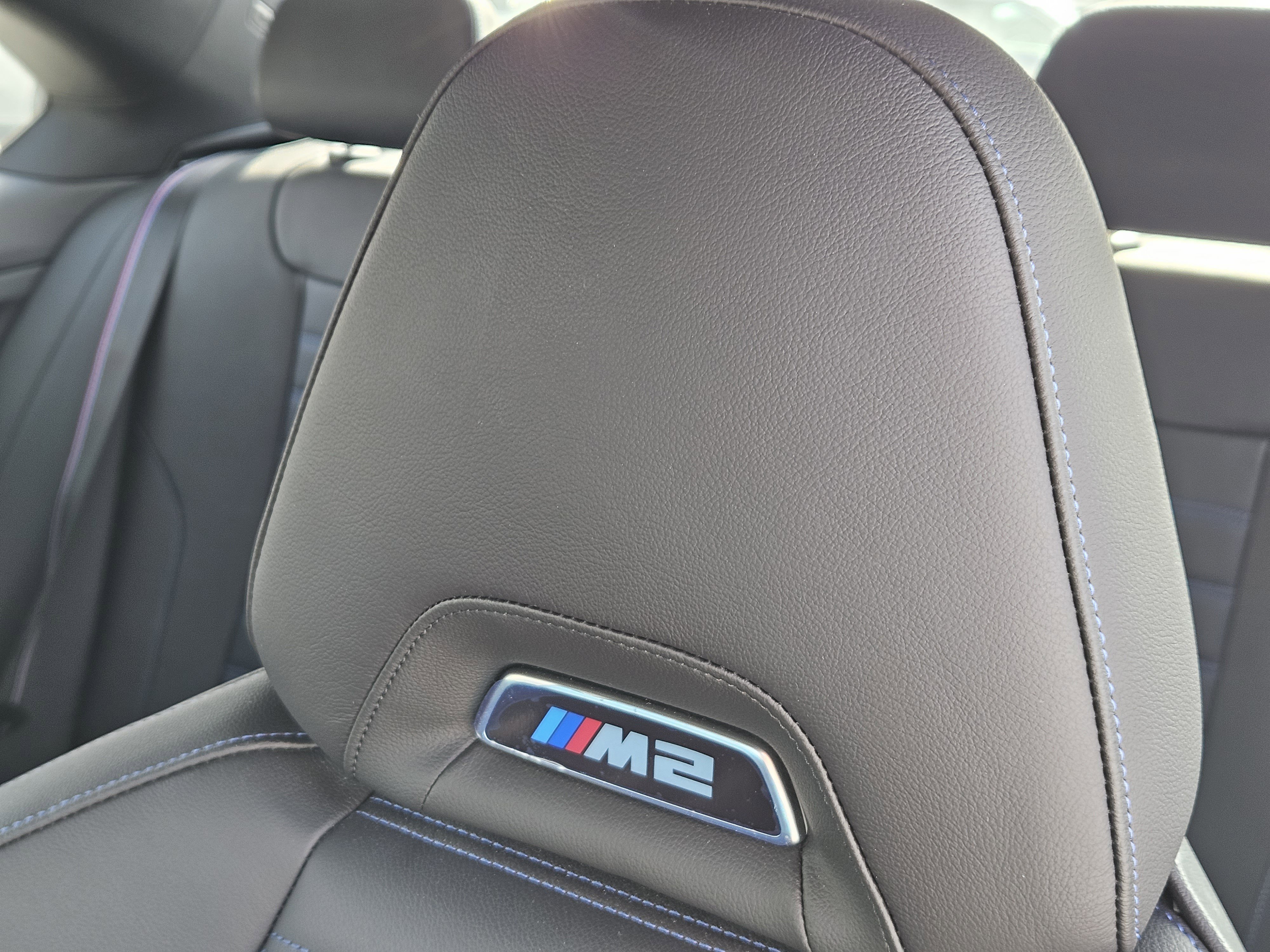 Used 2025 BMW M2 w/ Lighting Package image 17