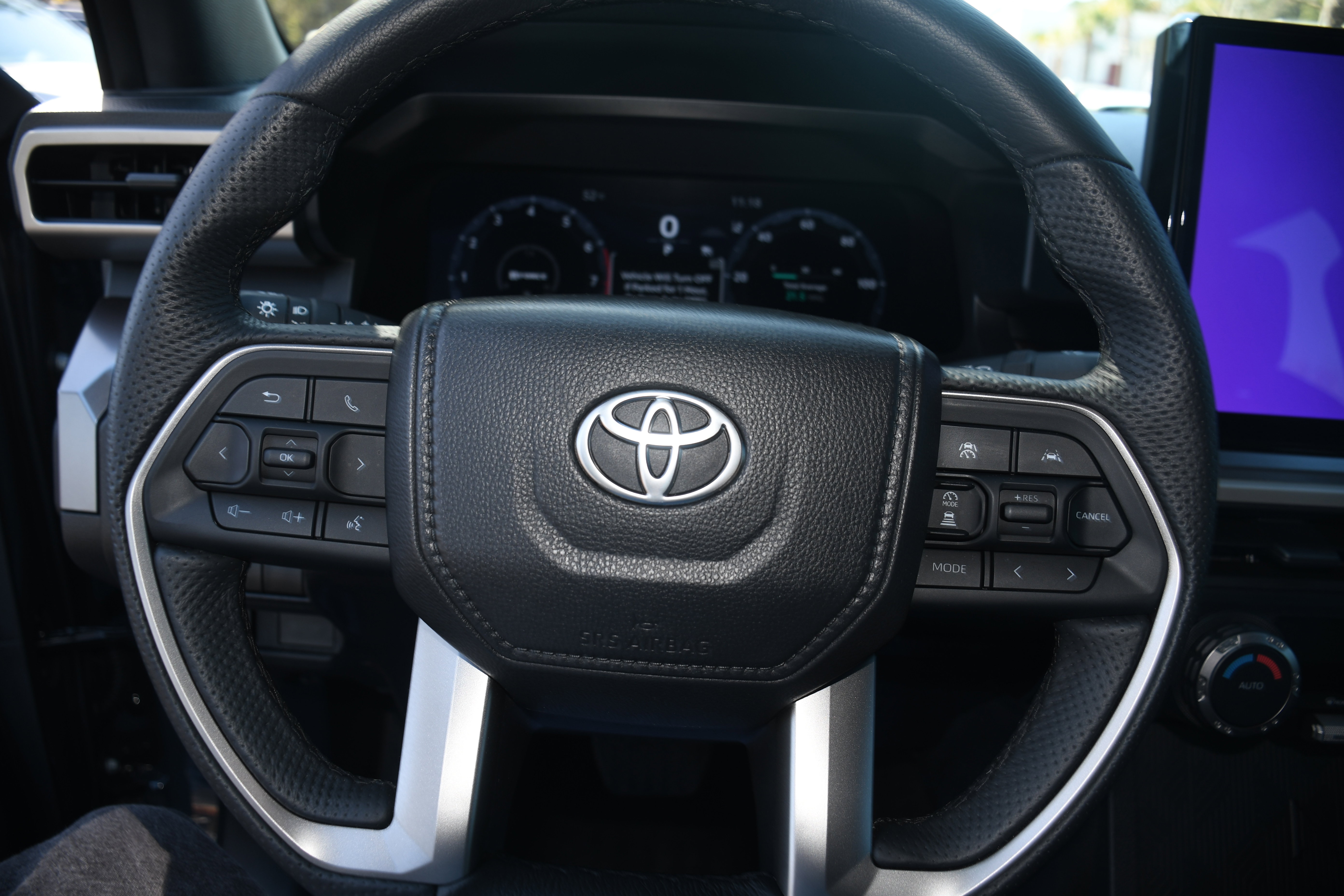 Used 2024 Toyota Tacoma TRD Off-Road AWD/4WD image 12