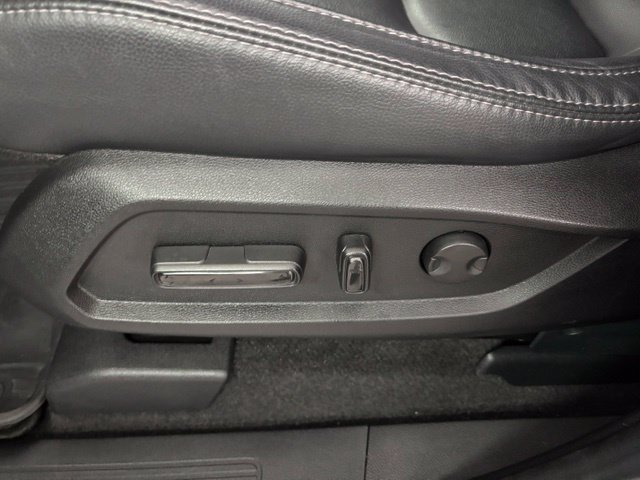 Used 2023 Honda Pilot EX-L image 9