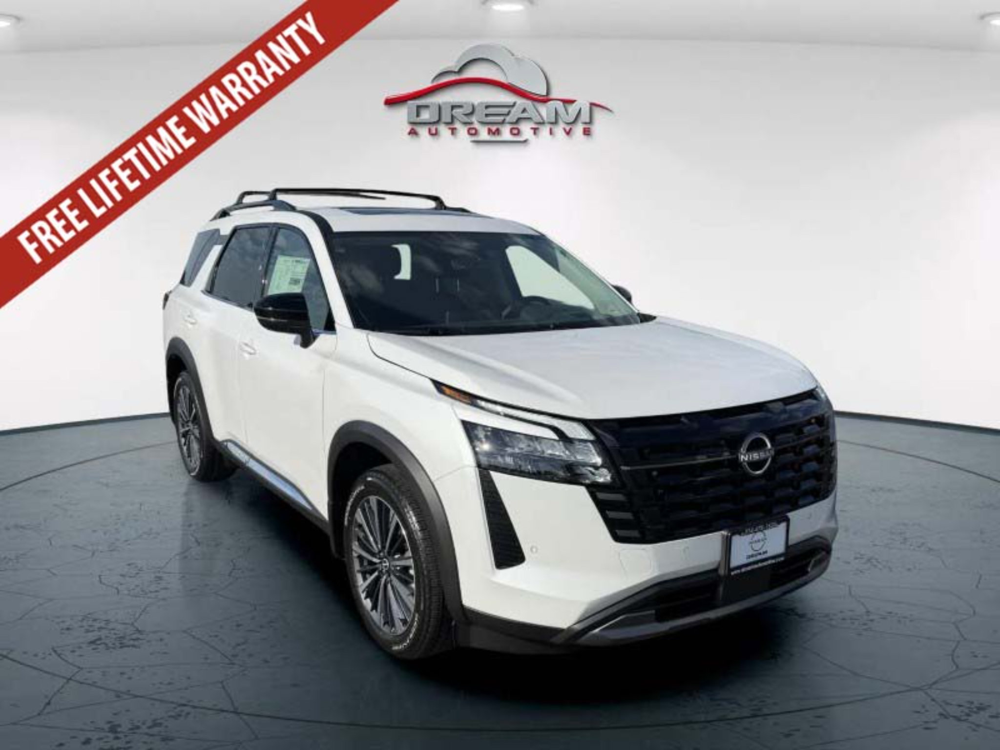 New 2026 Nissan Pathfinder Platinum AWD/4WD image 1