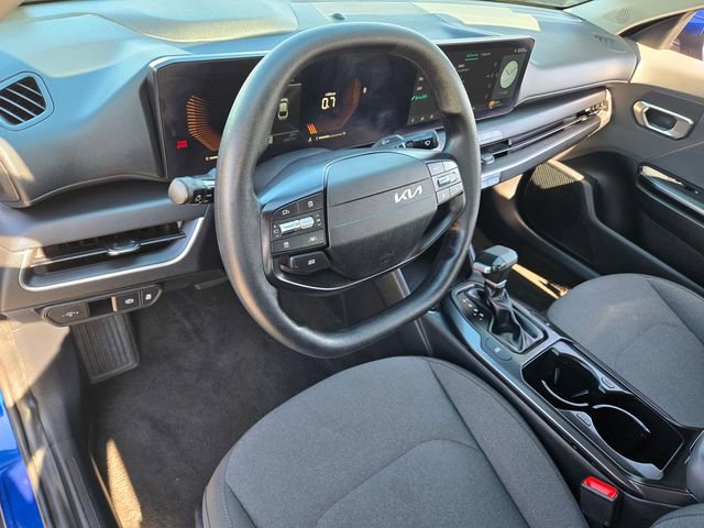 Used 2025 Kia K4 FWD image 13