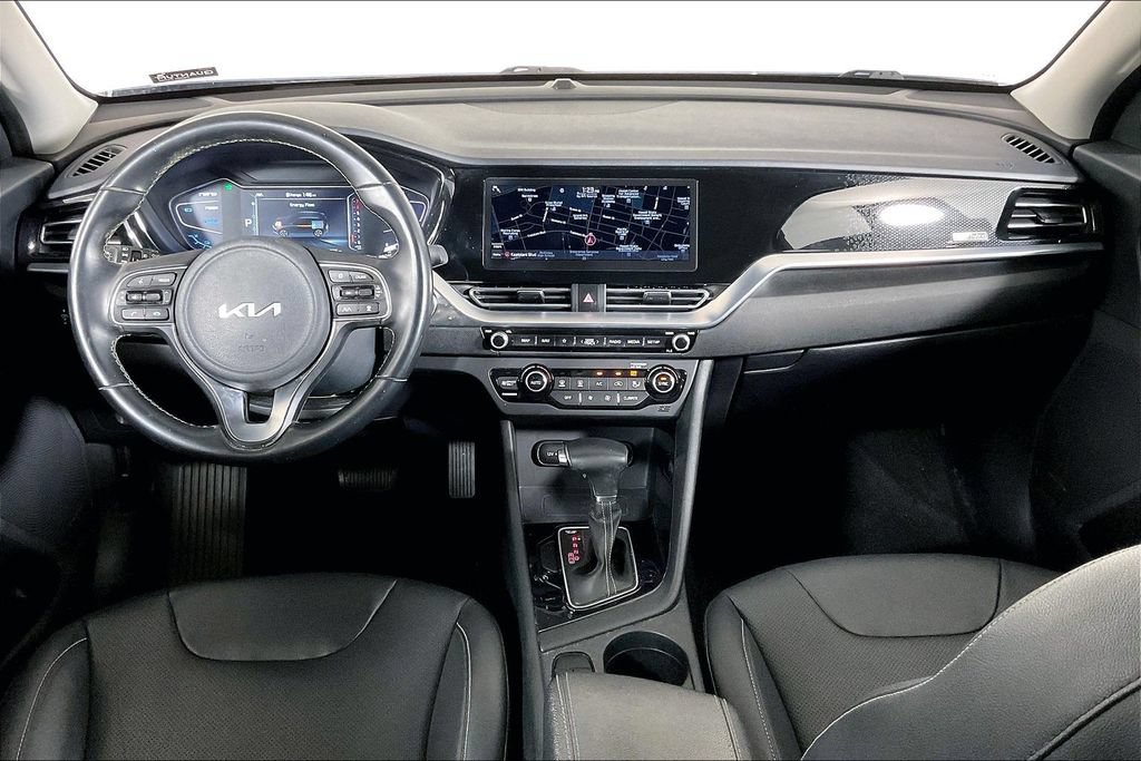 Used 2022 Kia Niro Touring Special Edition FWD image 15