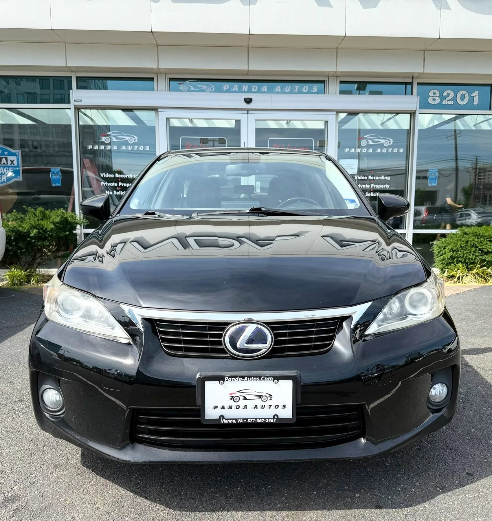 Used 2012 Lexus CT 200h Premium w/ Premium Audio Pkg FWD image 2