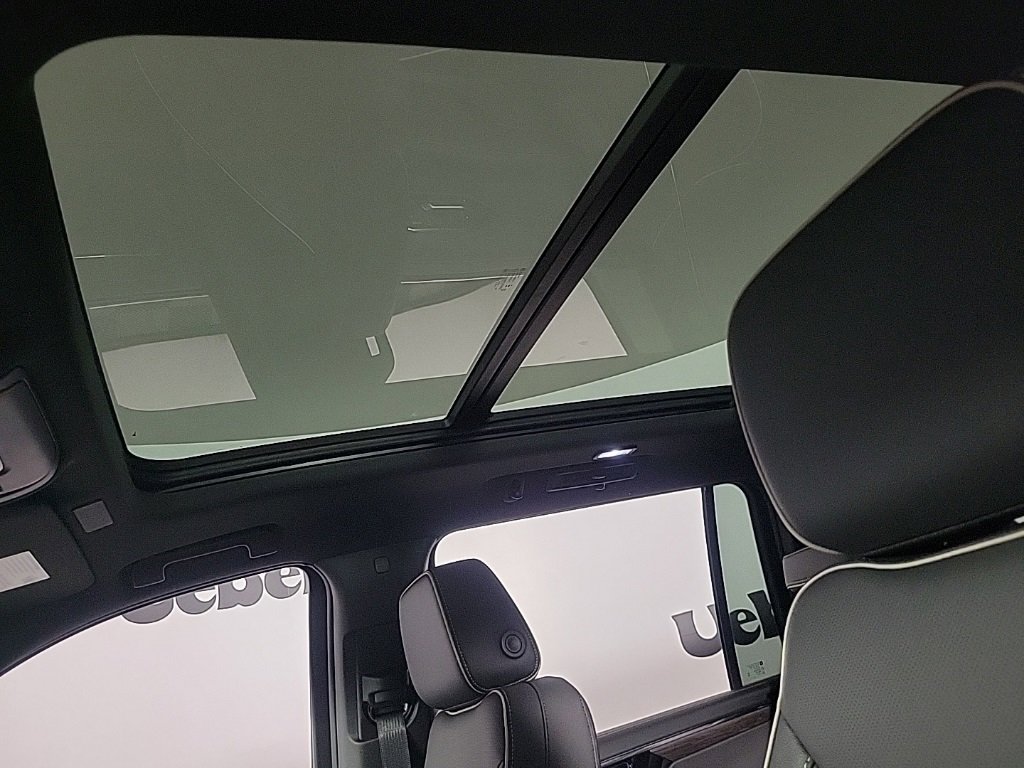 New 2026 Chevrolet Suburban Premier w/ Sun And Tow Package image 29