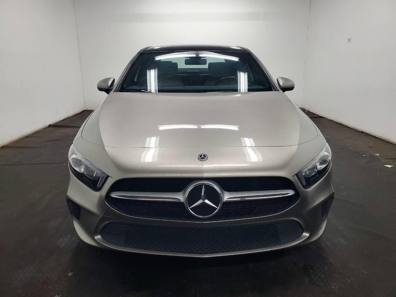 Used 2020 Mercedes-Benz A 220 A 220 4MATIC AWD 4dr Sedan image 2