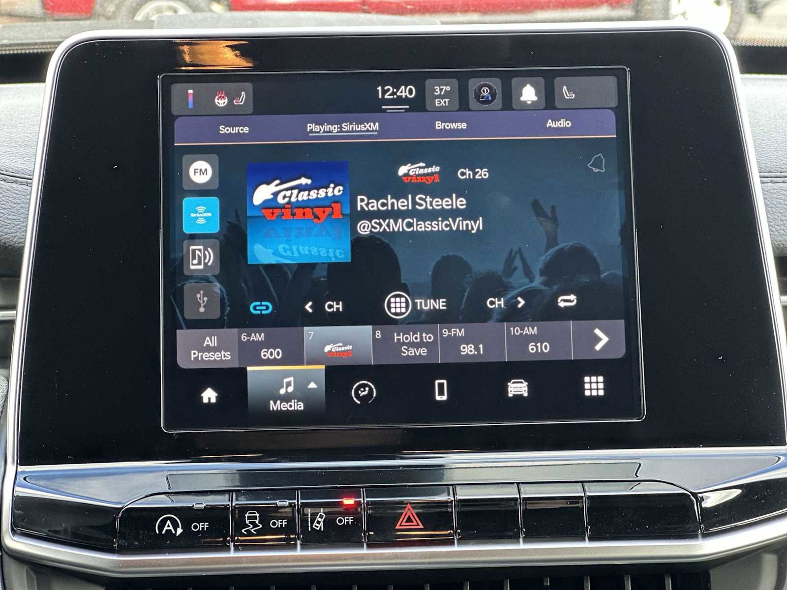 New 2026 Jeep Compass Latitude image 12