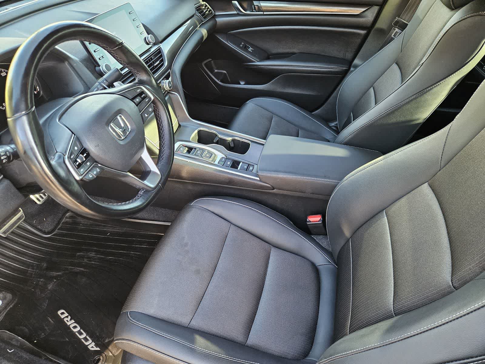 Used 2022 Honda Accord Sport image 2
