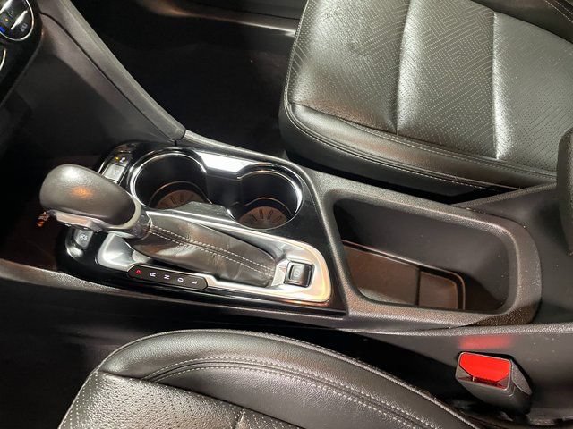 Used 2022 Buick Encore GX Essence w/ Advanced Technology Package AWD/4WD image 17