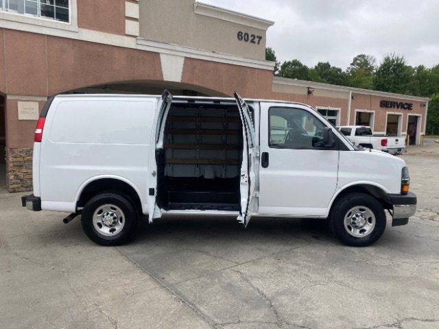 Used 2023 Chevrolet Express 2500 w/ Driver Convenience Package image 11