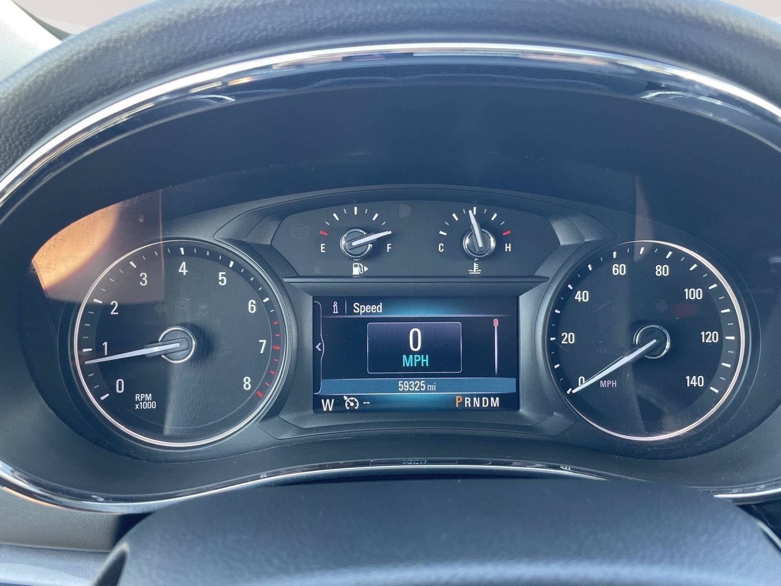 Used 2020 Buick Encore Essence AWD/4WD image 2