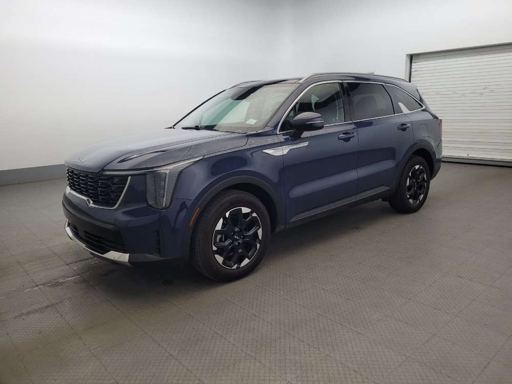 Used 2024 Kia Sorento S w/ Panoramic Sunroof Package FWD image 2