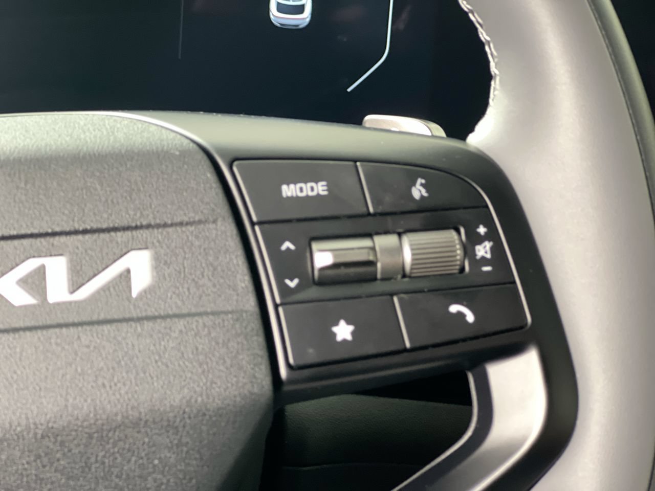 New 2026 Kia EV6 Light RWD image 17
