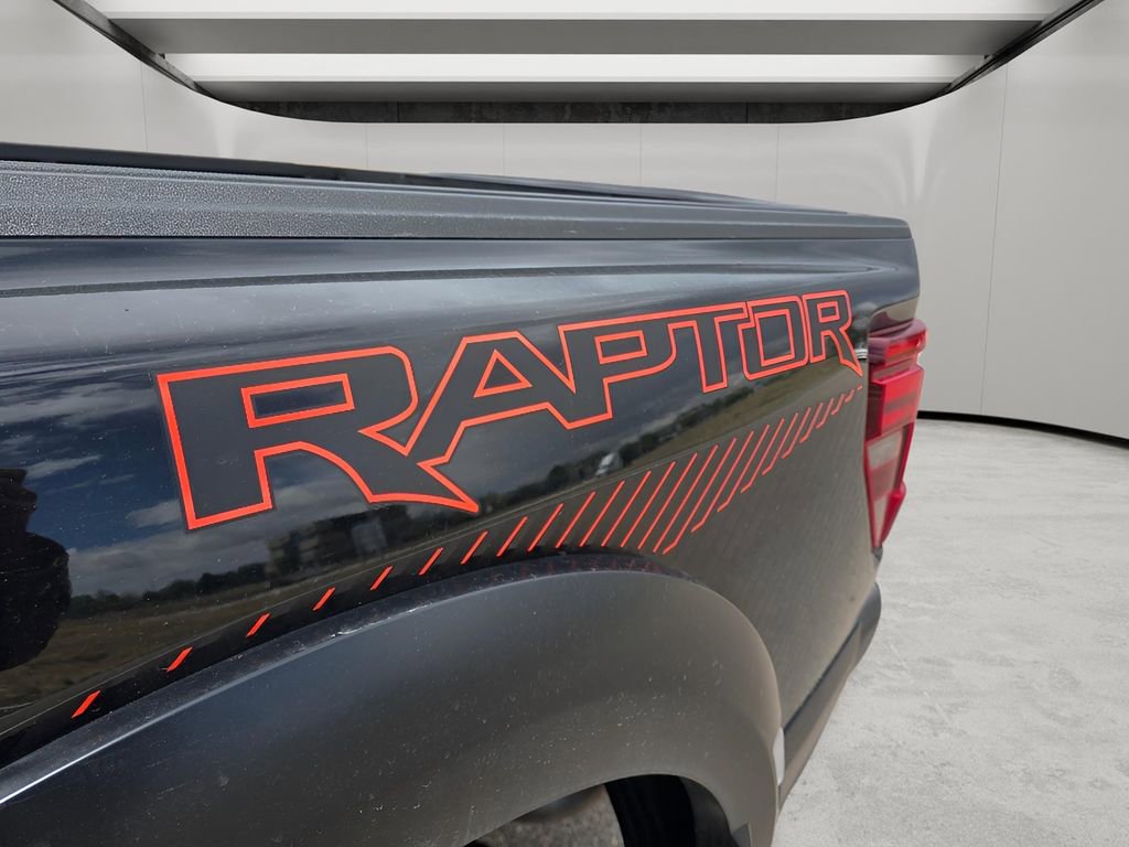 Used 2025 Ford F150 Raptor AWD/4WD image 29