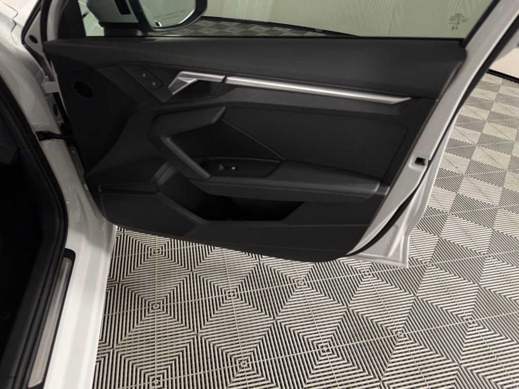 Used 2024 Audi A3 2.0T Premium w/ Convenience Package image 32