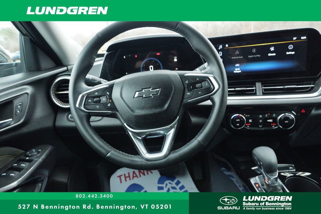 Used 2024 Chevrolet Trax ACTIV w/ Sunroof Package image 6