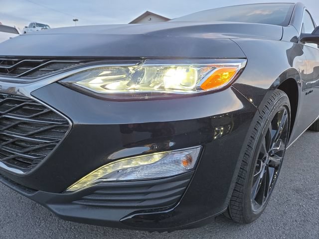 New 2025 Chevrolet Malibu LT w/ Midnight Edition FWD image 6
