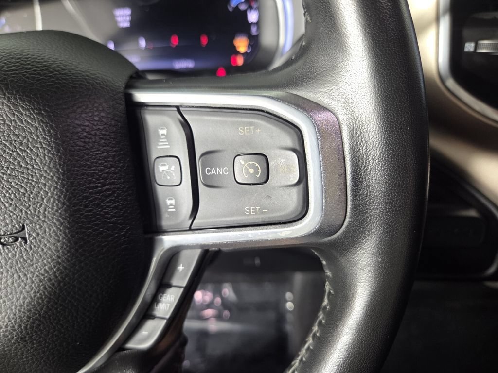 Used 2024 RAM 2500 Laramie w/ Safety Group AWD/4WD image 17