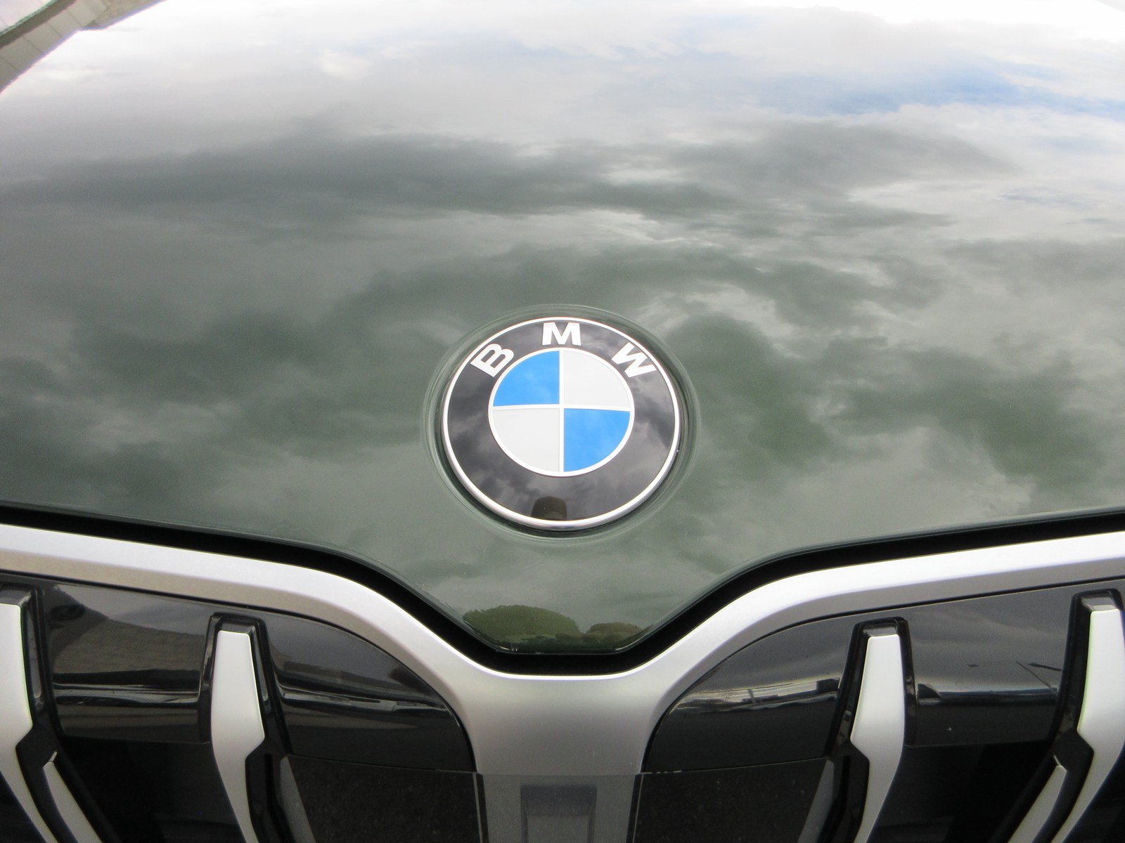 Used 2025 BMW X1 xDrive28i w/ Premium Package AWD/4WD image 16